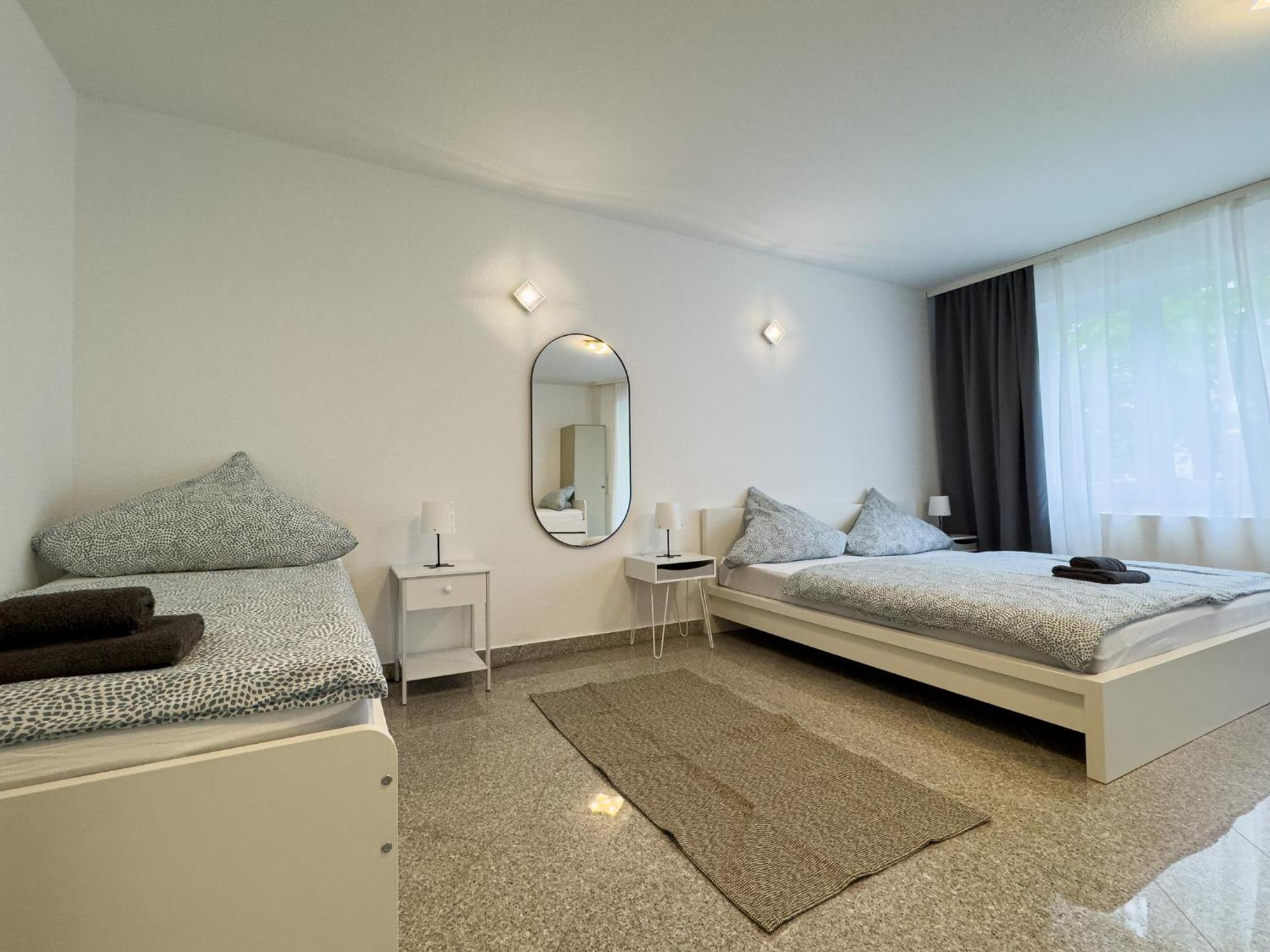 110Qm - 4 Zimmer - Privat Parkplatz - Zentral - Balkon - Mallibase Apartments Кассель Екстер'єр фото